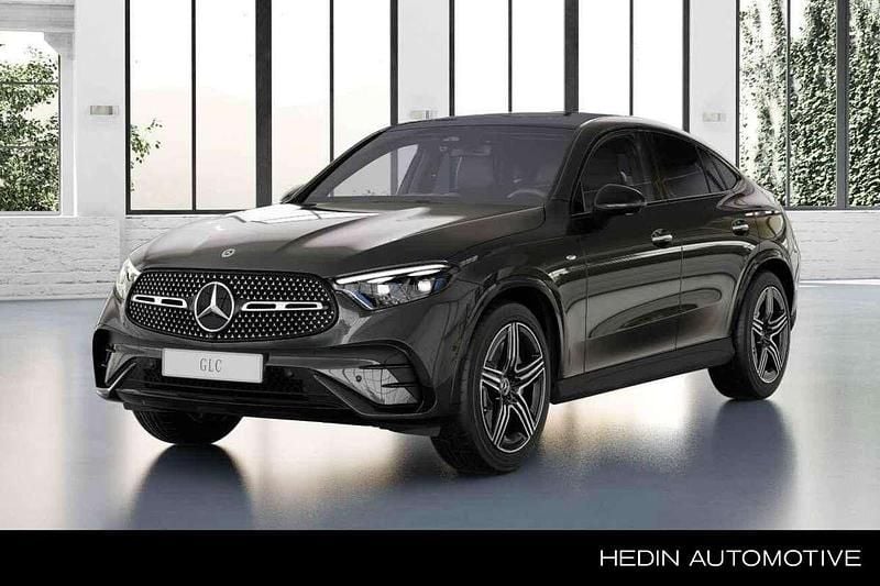 Grijs Nieuw 2025 Mercedes GLC300e Sport Edition Coupé | € 84.780 (Super prijs) - Afbeelding 1/4
