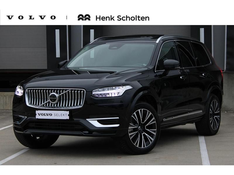 Zwart Gebruikt 2022 Volvo XC90 Plus SUV | € 59.950 (Goede deal) - Afbeelding 1/4