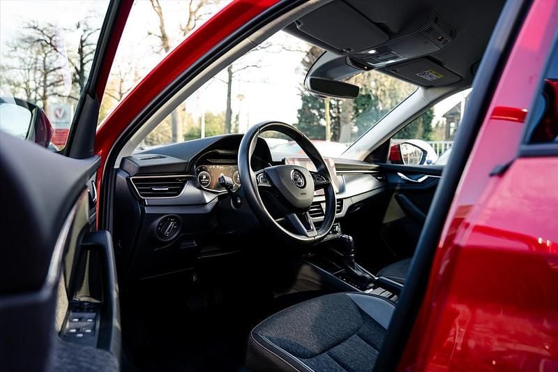 Occasion Skoda Kamiq Business Line 2026 Rood SUV