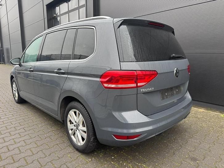 Occasion VW Touran Highline 150 PK (110 kW) 2021 Grijs MPV