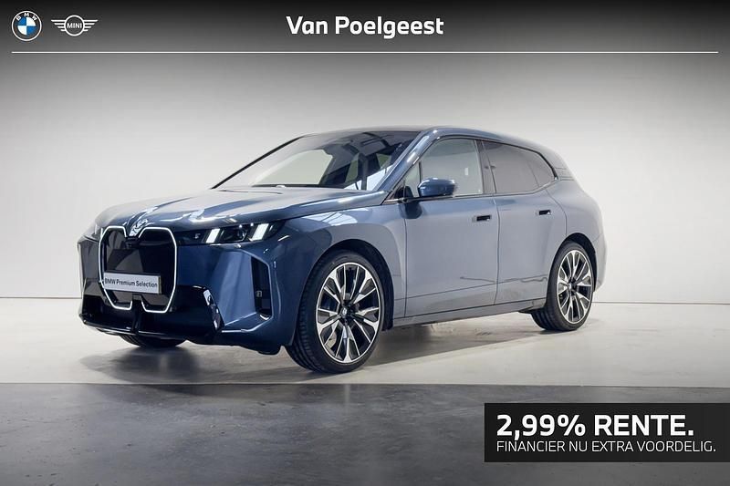 Arctic race blue metallic (blauw metallic) Gebruikt 2025 BMW iX M Sport SUV | € 97.895 - Afbeelding 1/4