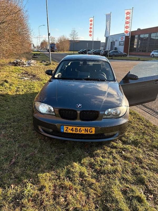 Occasion BMW 120 M Sport 177 PK (130 kW) 2007 Grijs Hatchback