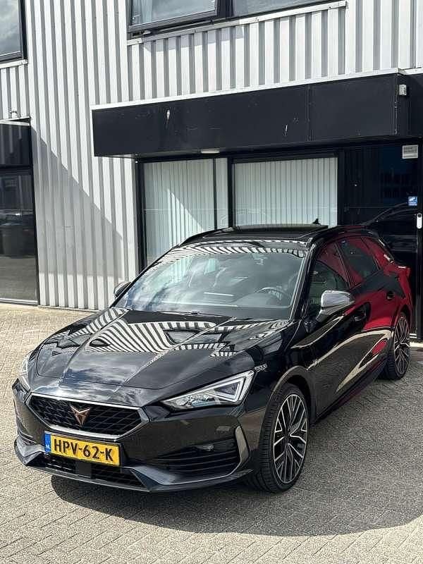 Occasion Cupra Leon 150 PK (110 kW) 2021 Zwart Stationwagen