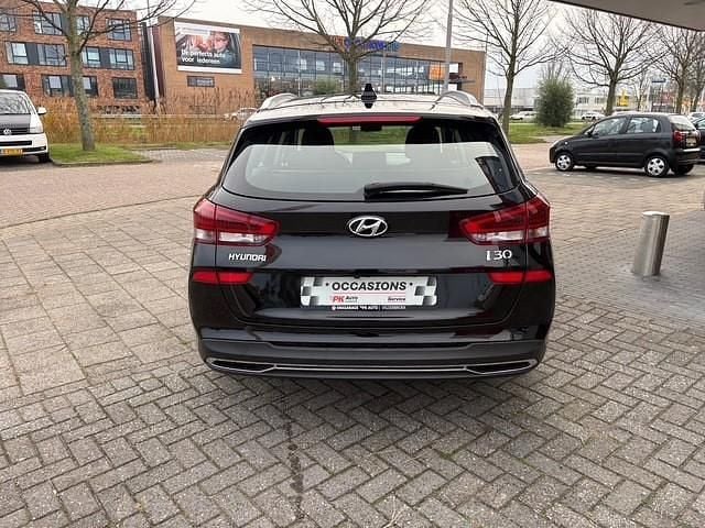 Occasion Hyundai i30 Comfort 120 PK (88 kW) 2023 Zwart Stationwagen