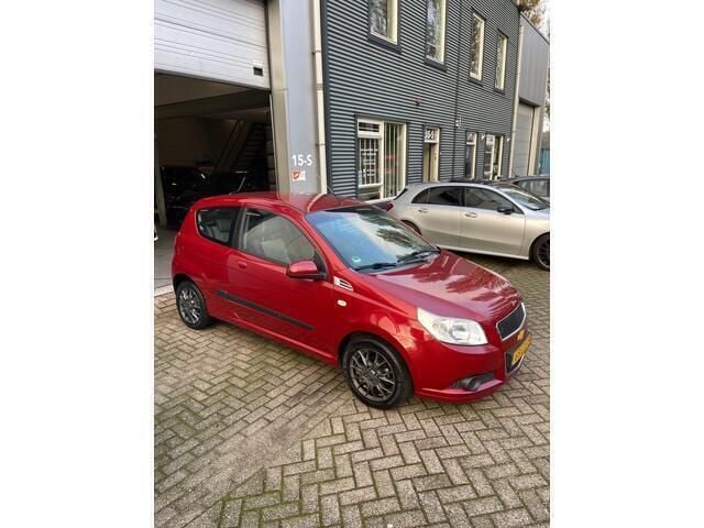 Occasion Chevrolet Aveo LS 84 PK (61 kW) 2010 Rood Hatchback