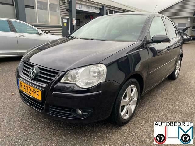 Zwart Gebruikt 2008 VW Polo Trendline Hatchback | € 4.250 (Eerlijke prijs) - Afbeelding 1/4