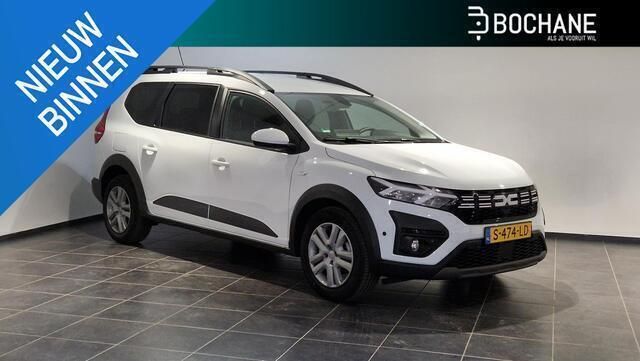 Wit Gebruikt 2023 Dacia Jogger Expression MPV | € 19.500 (Eerlijke prijs) - Afbeelding 1/4