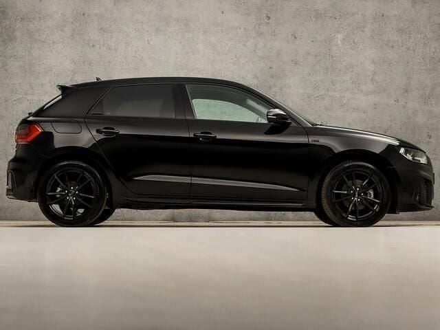 Occasion Audi A1 Sportback S-Line 111 PK (81 kW) 2022 Zwart (metallic) Hatchback