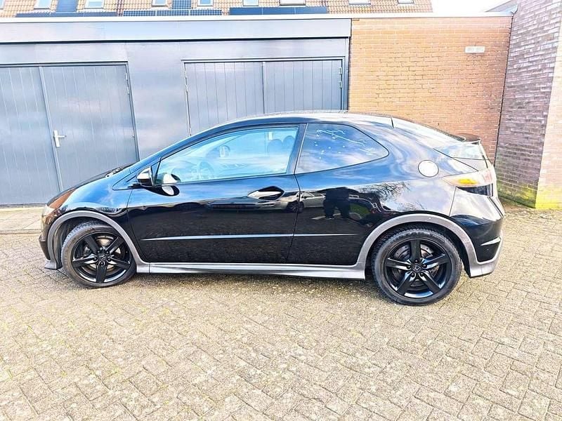 Zwart Occasion 2007 Honda Civic Type S Hatchback | € 3.750 - Afbeelding 1/4