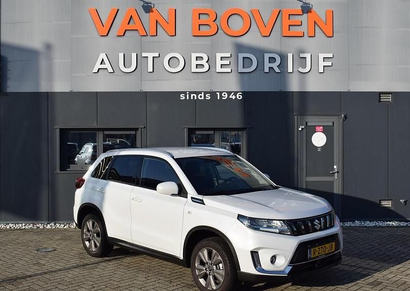 Wit Occasion 2022 Suzuki Vitara SUV | € 25.950 (Eerlijke prijs) - Afbeelding 1/3