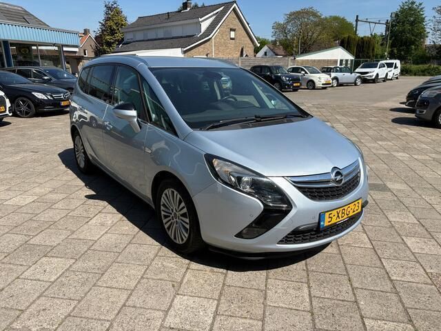 Occasion Opel Zafira Tourer Design Edition 140 PK (102 kW) 2014 Grijs MPV