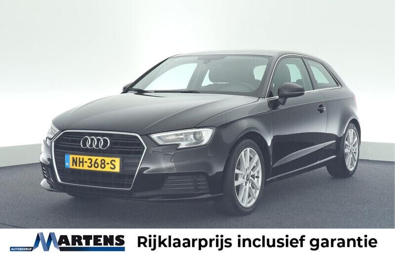Zwart Gebruikt 2017 Audi A3 Proline Hatchback | € 12.748 (Eerlijke prijs) - Afbeelding 1/4