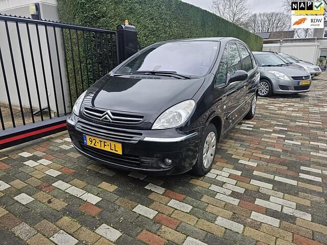 Zwart Gebruikt 2006 Citroën Xsara Picasso MPV | € 2.950 (Iets duurder) - Afbeelding 1/4