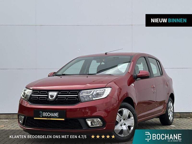 Rood Gebruikt 2020 Dacia Sandero Comfort Hatchback | € 10.695 (Goede deal) - Afbeelding 1/4