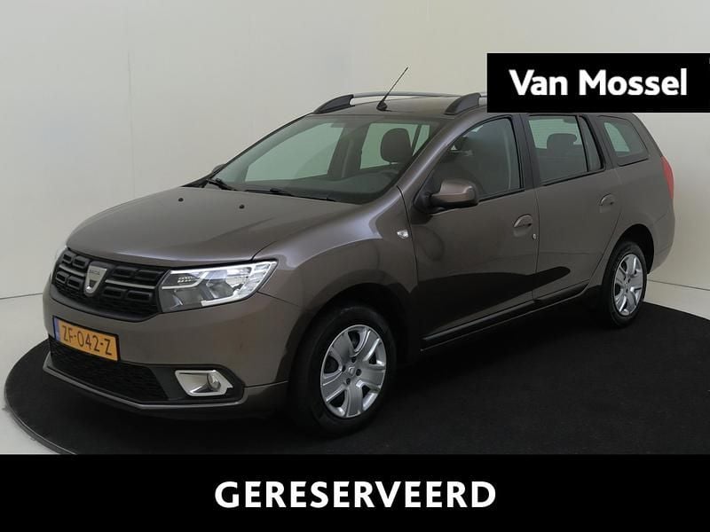 Bruin Gebruikt 2019 Dacia Logan MCV Lauréate MPV | € 10.735 (Eerlijke prijs) - Afbeelding 1/4
