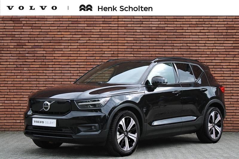Zwart Occasion 2022 Volvo XC40 Plus SUV | € 29.950 (Goede deal) - Afbeelding 1/3