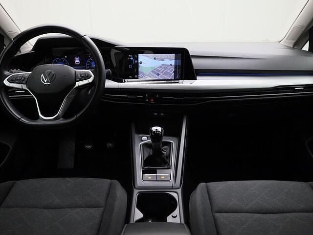 Occasion VW Golf VIII Life 110 PK (80 kW) 2023 Zwart Hatchback