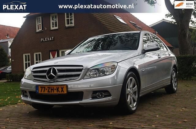 Grijs Gebruikt 2008 Mercedes C180 Avantgarde Sedan | € 6.950 (Goede deal) - Afbeelding 1/4