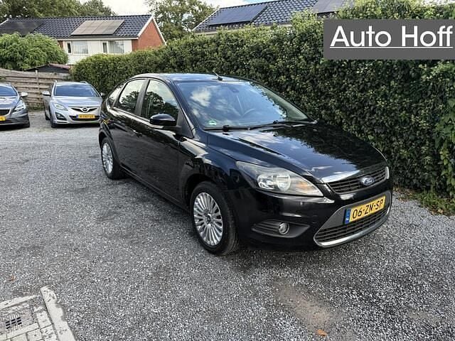 Zwart Gebruikt 2008 Ford Focus Titanium Hatchback | € 1.945 (Goede deal) - Afbeelding 1/4