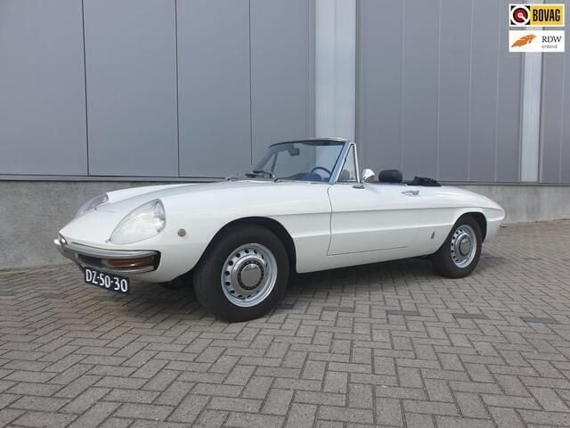 Wit Gebruikt 1969 Alfa Romeo Spider Cabriolet | € 54.500 - Afbeelding 1/4