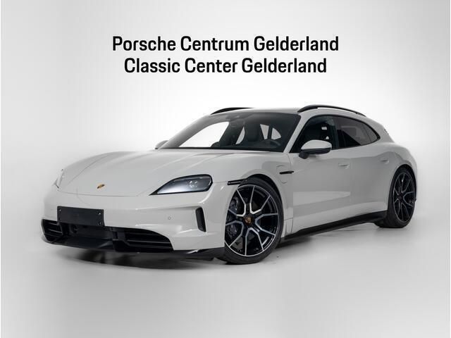 Krijt Gebruikt 2024 Porsche Taycan Sport Turismo Sedan | € 109.900 - Afbeelding 1/4