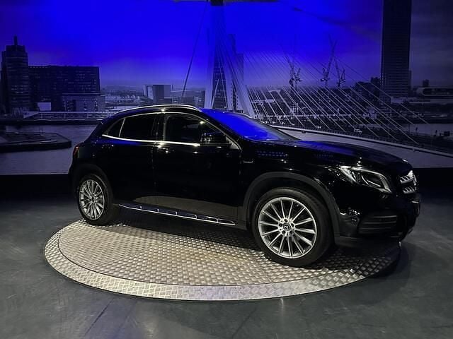 Occasion Mercedes GLA180 Business 123 PK (90 kW) 2018 Zwart SUV
