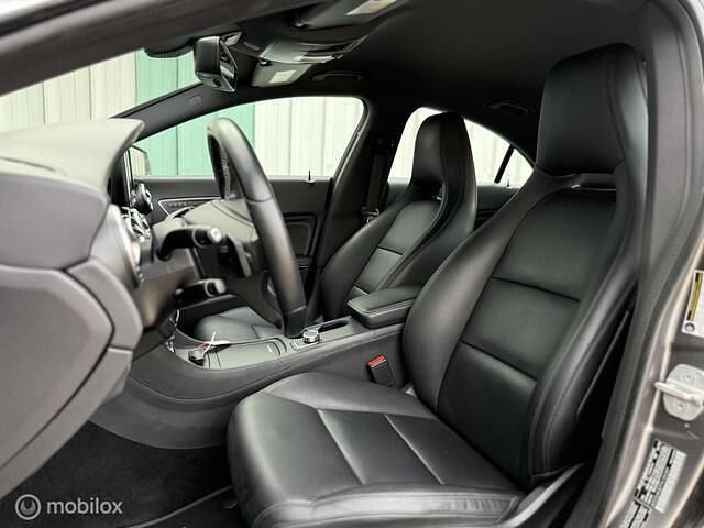 Occasion Mercedes CLA250 Prestige 208 PK (152 kW) 2015 Grijs Sedan
