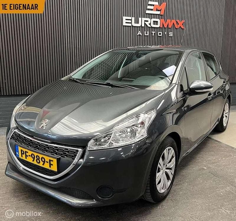Grijs Gebruikt 2014 Peugeot 208 Active Hatchback | € 4.645 (Goede deal) - Afbeelding 1/4