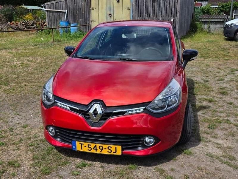 Gebruikt 2014 Renault Clio IV Dynamique Hatchback | € 6.500 (Goede deal) - Afbeelding 1/4