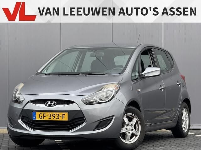 Grijs Gebruikt 2012 Hyundai ix20 Hatchback | € 4.448 (Eerlijke prijs) - Afbeelding 1/4