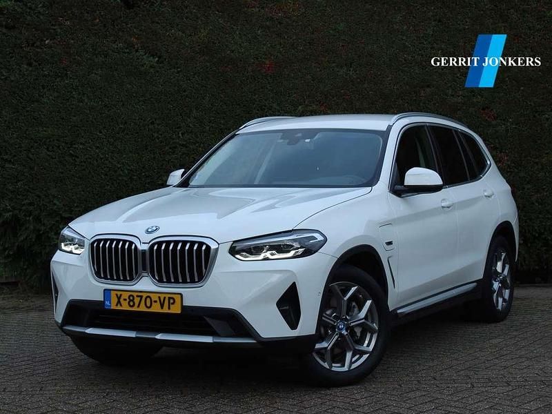 Wit Occasion 2021 BMW X3 Basis SUV | € 36.900 (Goede deal) - Afbeelding 1/4