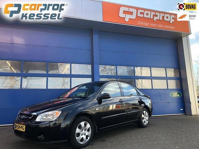 Occasion Kia Cerato LX 105 PK (77 kW) 2006 Zwart Sedan