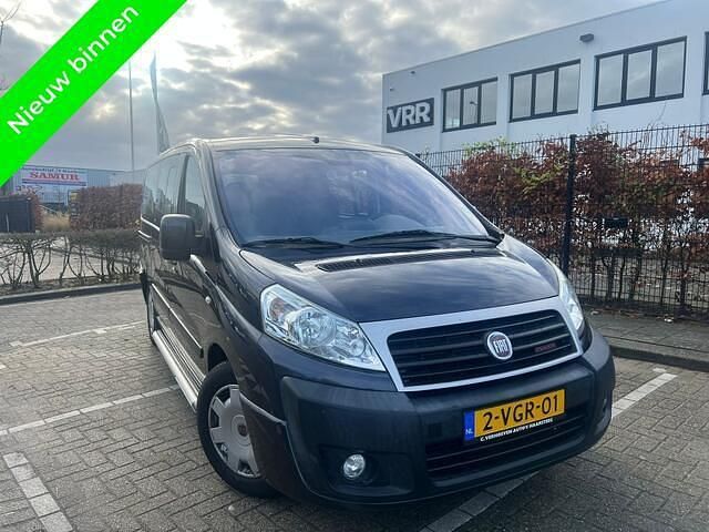 Zwart Gebruikt 2010 Fiat Scudo Van | € 3.299 (Eerlijke prijs) - Afbeelding 1/4