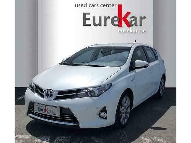 Occasion Toyota Auris Lounge 99 PK (72 kW) 2014 Wit Sedan