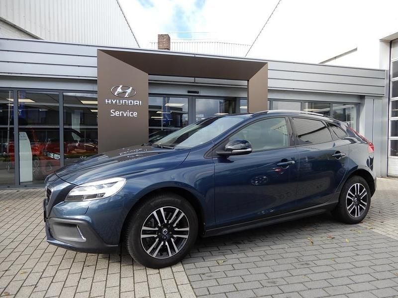 Blauw Gebruikt 2018 Volvo V40 Stationwagen | € 19.950 (Goede deal) - Afbeelding 1/4