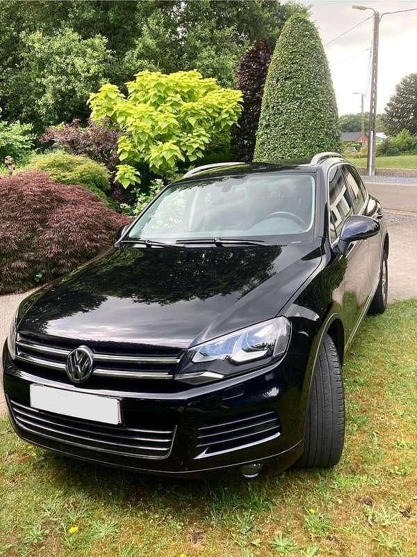 Zwart Gebruikt 2010 VW Touareg Highline SUV | € 23.000 - Afbeelding 1/4
