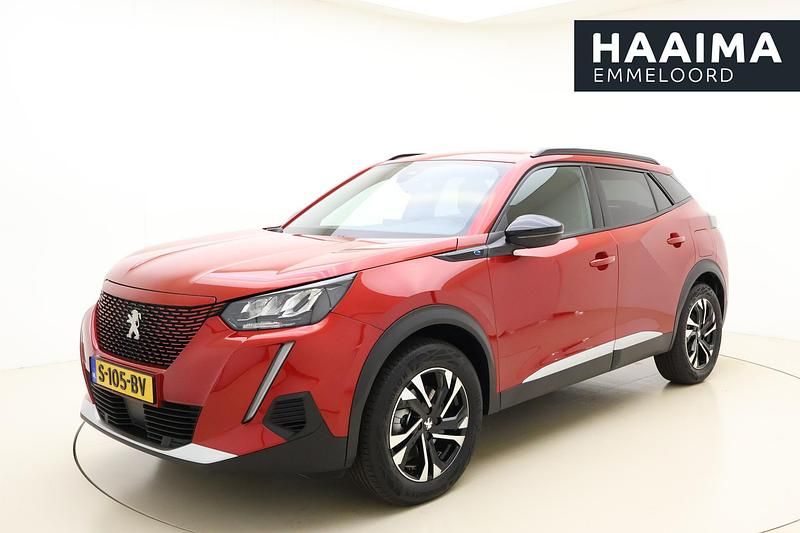 Rood Gebruikt 2023 Peugeot e-2008 Allure SUV | € 23.645 (Iets duurder) - Afbeelding 1/4