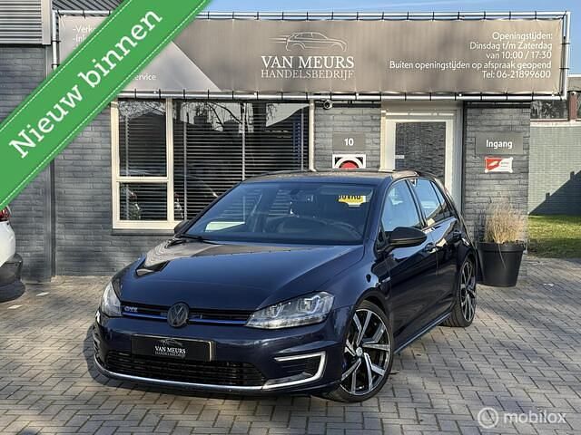 Blauw Occasion 2015 VW Golf VII GTE Hatchback | € 9.950 (Eerlijke prijs) - Afbeelding 1/4