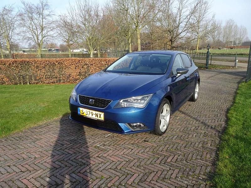 Occasion Seat Leon 160 PK (117 kW) 2016 Blauw Hatchback