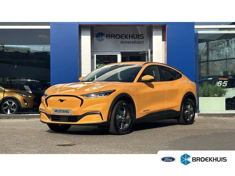 Oranje, metallic lak Nieuw 2025 Ford Mustang Mach-E SUV | € 44.400 (Eerlijke prijs) - Afbeelding 1/4