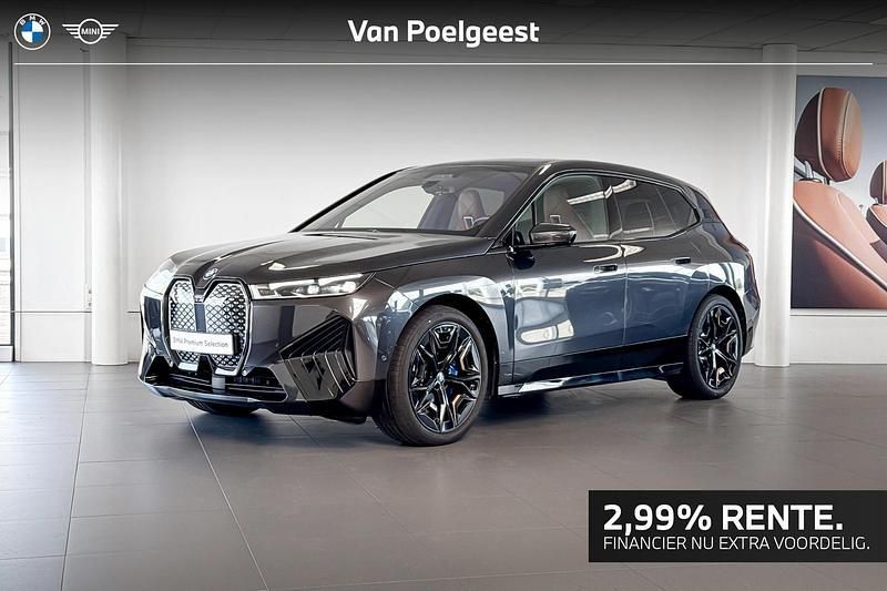 Grijs Gebruikt 2022 BMW iX Executive SUV | € 52.900 (Eerlijke prijs) - Afbeelding 1/4