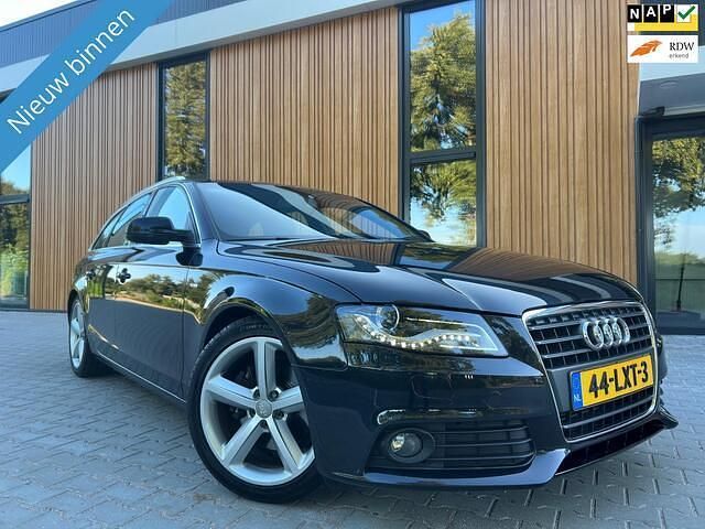Zwart Gebruikt 2010 Audi A4 S-Line Stationwagen | € 6.948 (Eerlijke prijs) - Afbeelding 1/4