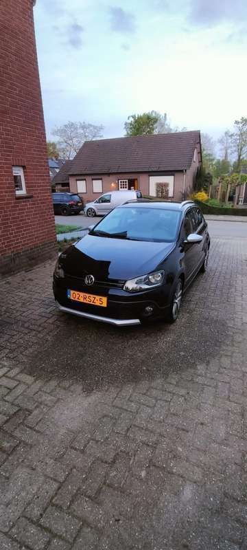 Gebruikt 2011 VW Polo Cross Hatchback | € 6.000 (Goede deal) - Afbeelding 1/4