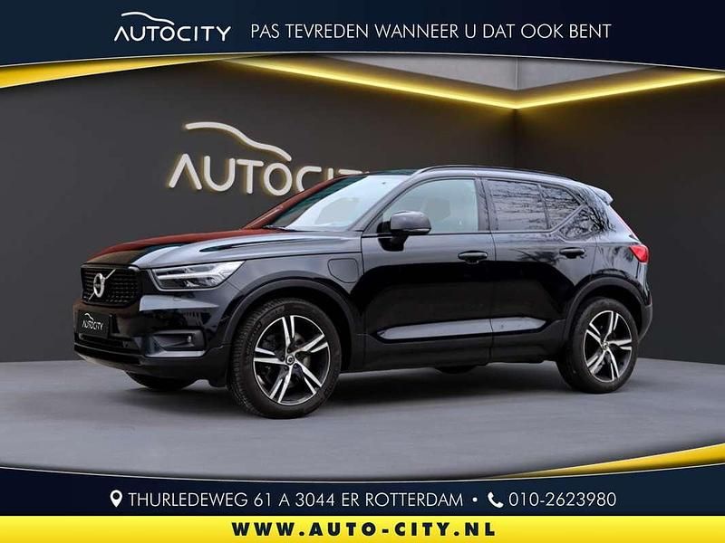 Zwart Occasion 2021 Volvo XC40 R-Design SUV | € 27.500 (Goede deal) - Afbeelding 1/4