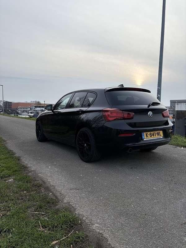 Occasion BMW 118 139 PK (102 kW) 2018 Zwart Hatchback
