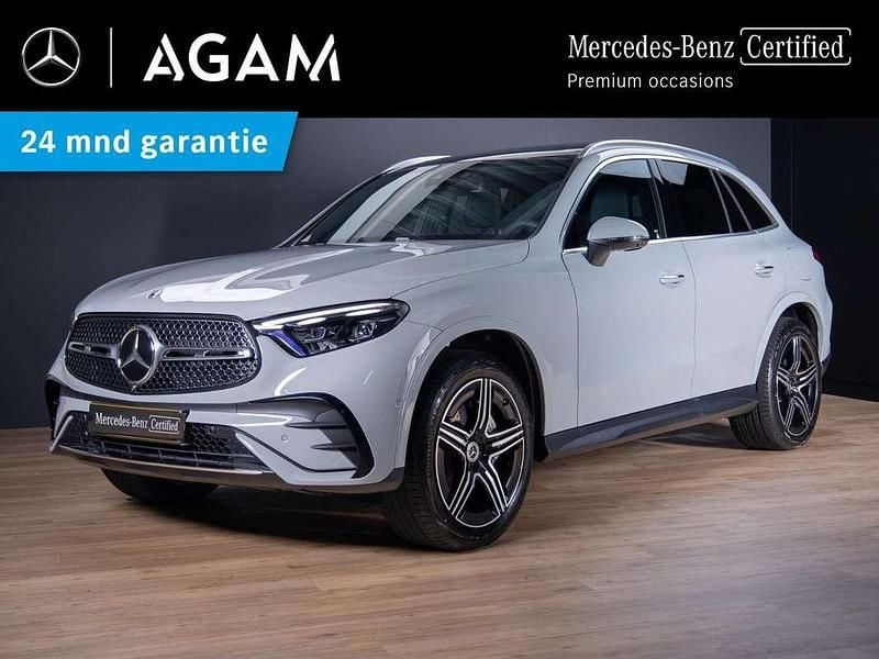 Grijs Gebruikt 2025 Mercedes GLC400d Sport Edition SUV | € 77.950 - Afbeelding 1/4