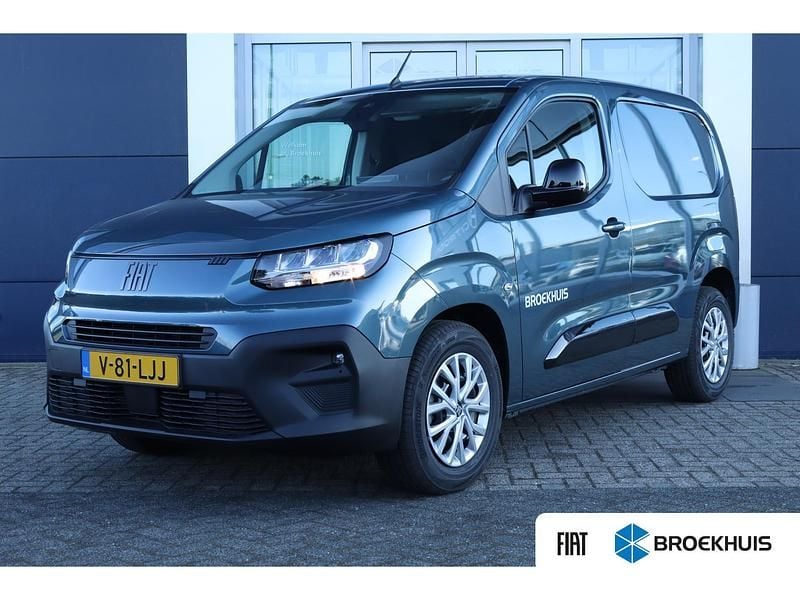 Blauw Gebruikt 2025 Fiat e-Doblò MPV | € 23.722 (Super prijs) - Afbeelding 1/4