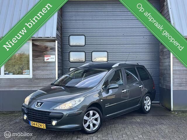 Groen Gebruikt 2007 Peugeot 307 Stationwagen | € 1.495 (Eerlijke prijs) - Afbeelding 1/4