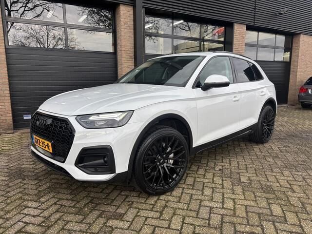Wit Gebruikt 2021 Audi Q5 Black Edition SUV | € 42.950 (Super prijs) - Afbeelding 1/4