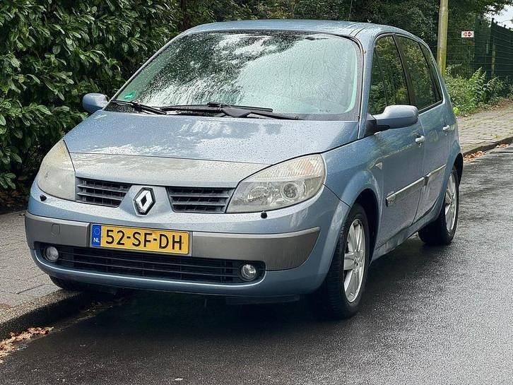 Gebruikt 2005 Renault Scénic II MPV | € 995 (Super prijs) - Afbeelding 1/4